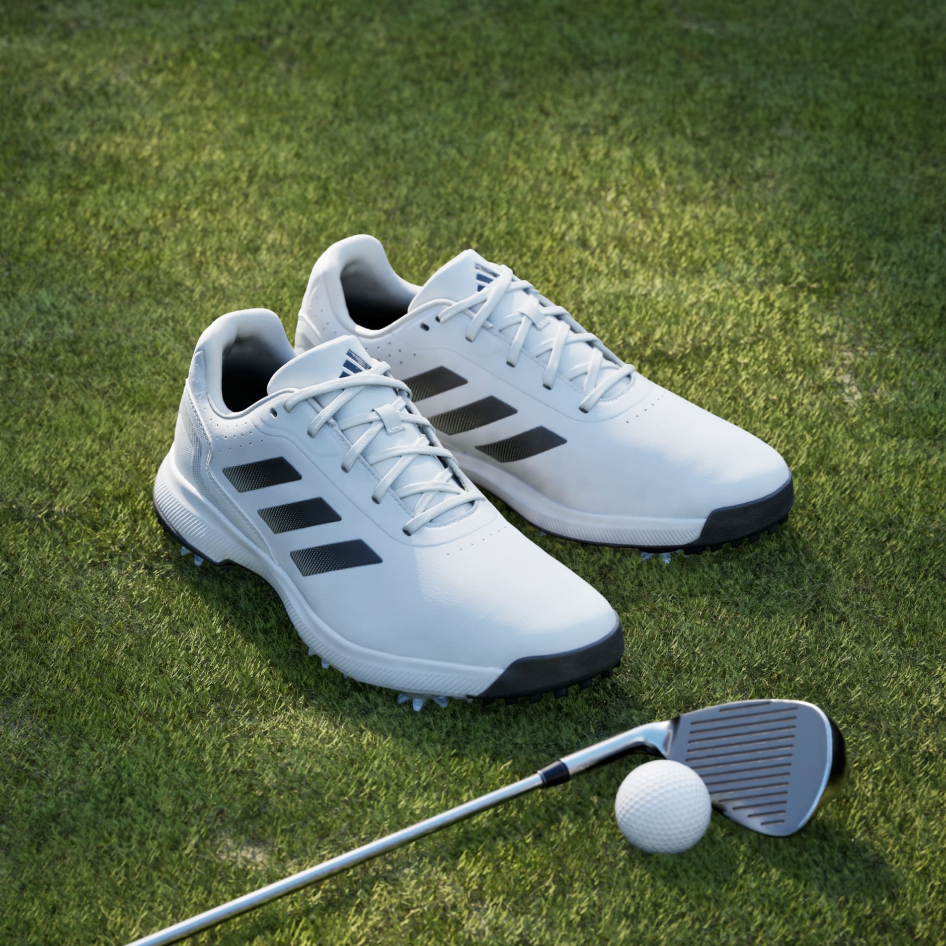 Adidas Men's Golf Shoes | Traxion Response | White/Black/Silver