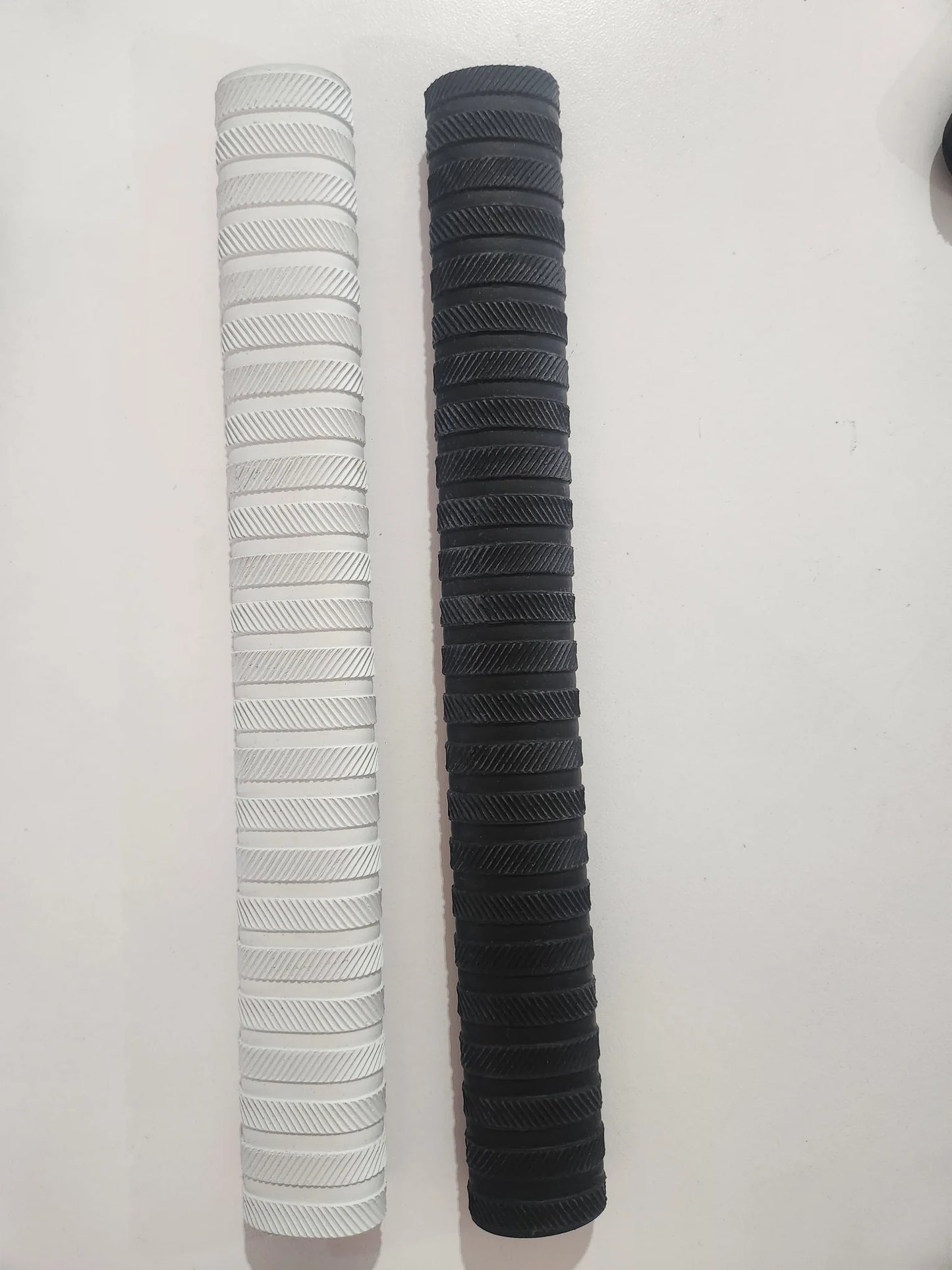 KOOKABURRA CRICKET BAT GRIPS - RING LINE